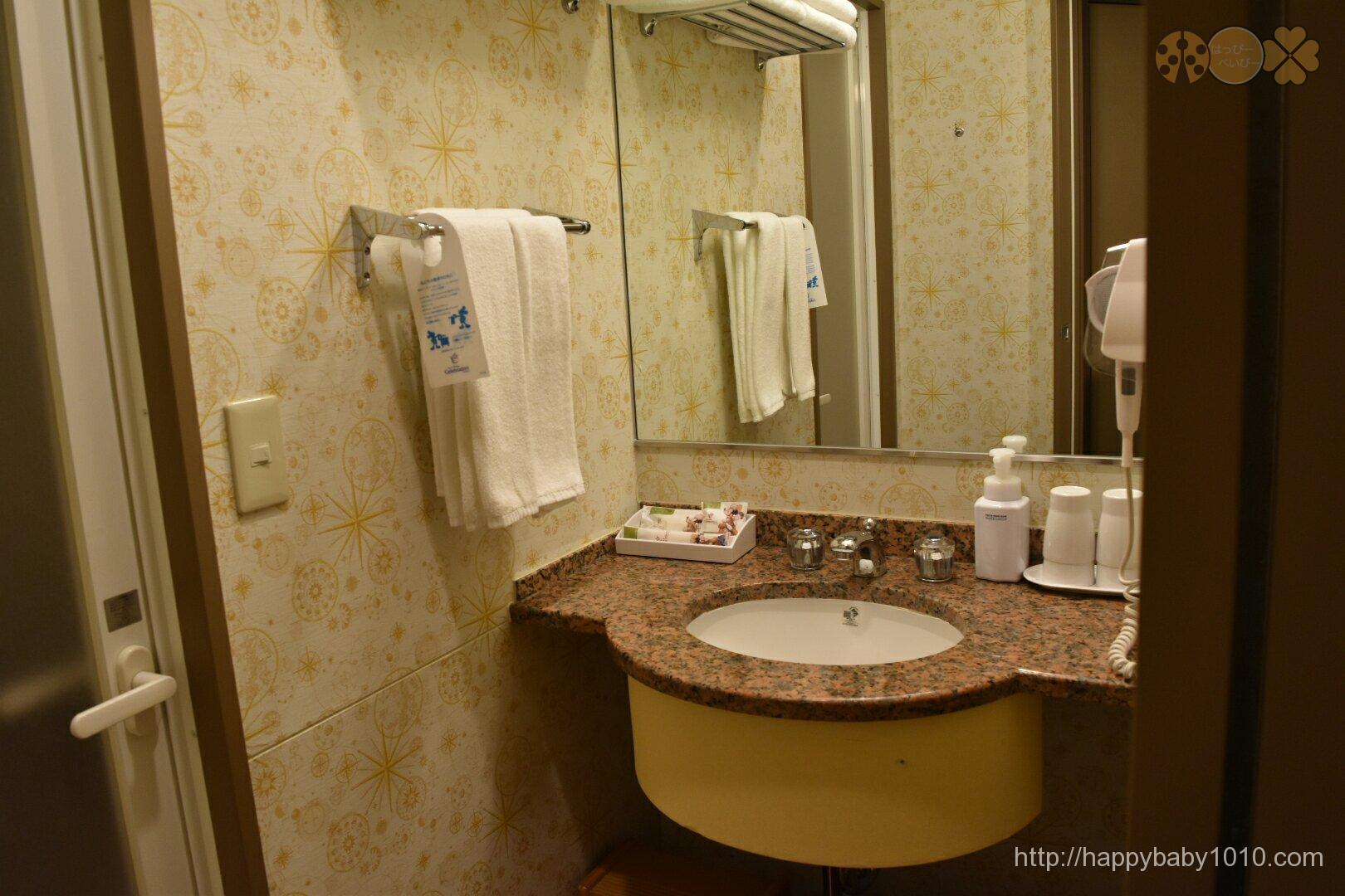 バスルーム　ディズニーセレブレーションホテル　感想　ブログ　レビュー　浴室
