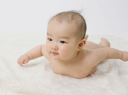 赤ちゃんモデル　モデル